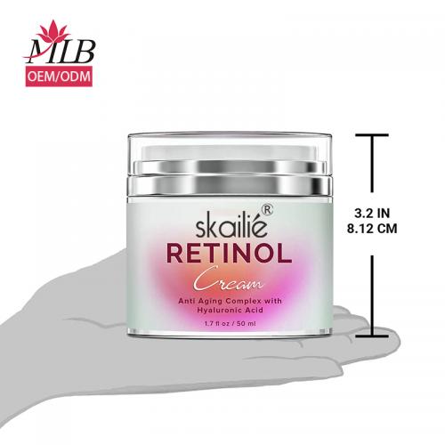 Creme para os olhos de retinol puro de marca própria